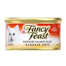 Fancy Feast gravy Lovers Salmon